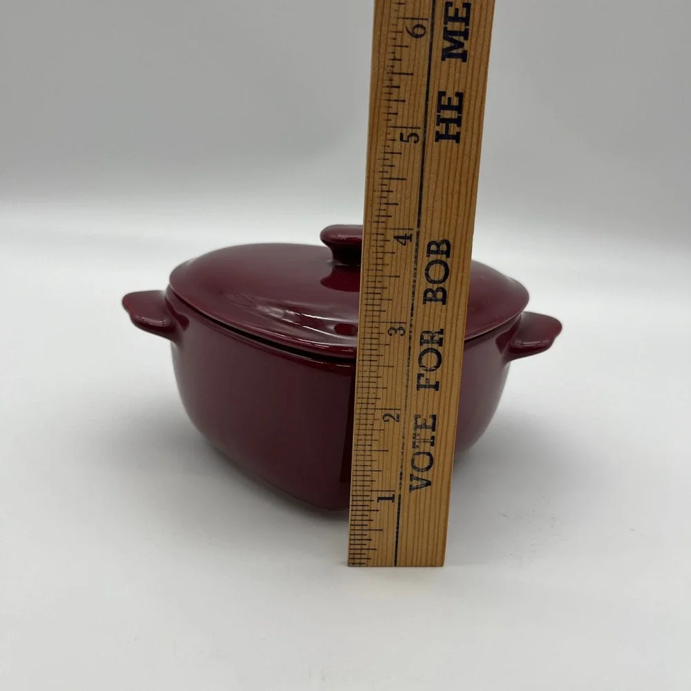 The Pioneer Woman Mini Cocotte Unisex OS Red Heart Stoneware Casserole‎ Dish Lid